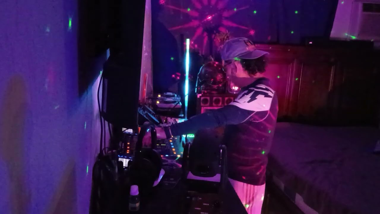 Hardcore salsa is my life let's Dance.  Djnferno files 