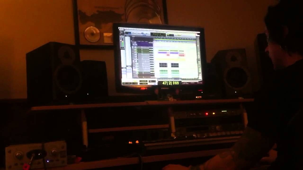 Chris Vrenna mixing the new Dawn of Ashes album 