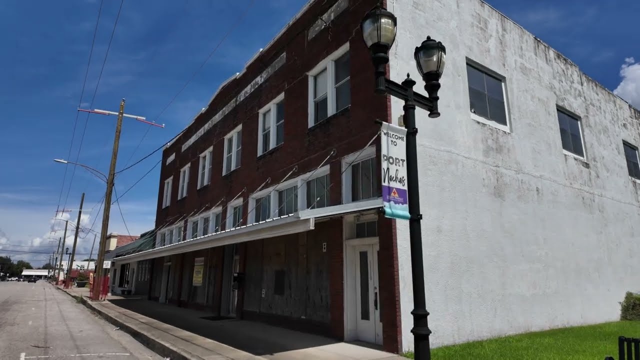 Walking tour of Port Neches Texas in 4K