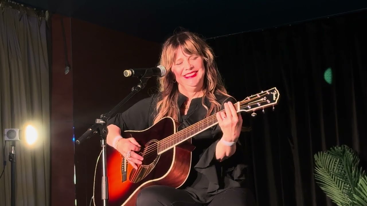 Louise Post of Verucca Salt - One Last Time: acoustic - Live - Summer of 99 Cruise - 2024
