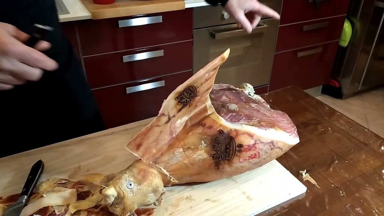 Disosso Prosciutto in 3 Pezzi / Deboning Whole Prosciutto in 3 Parts