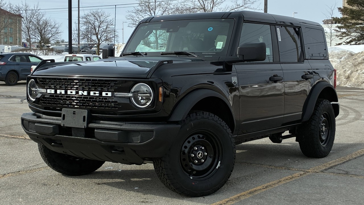 New 2026 Ford Bronco Big Bend in Shadow Black (#B0224) | Barrie Ford