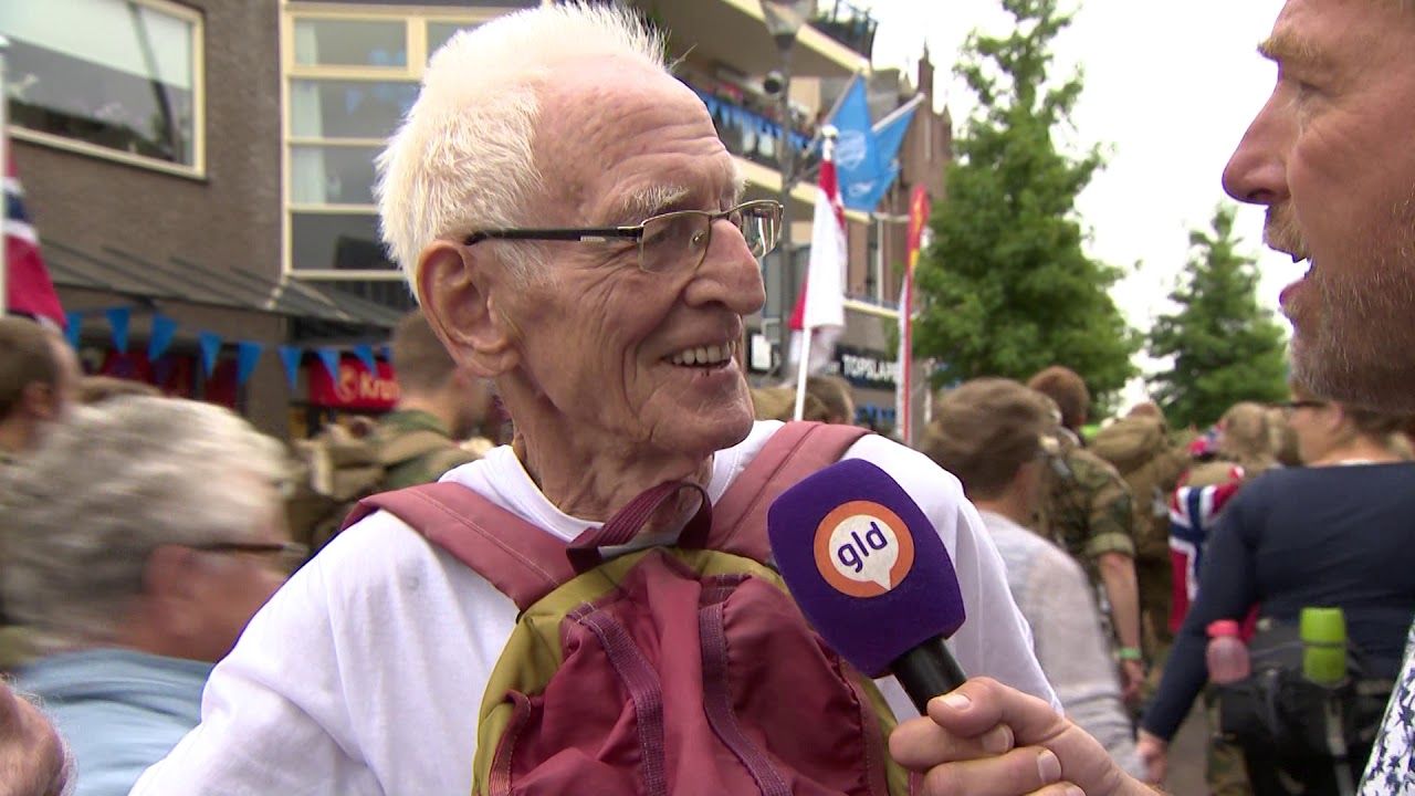 Vierdaagse Nijmegen 2019 - Sfeer in Elst