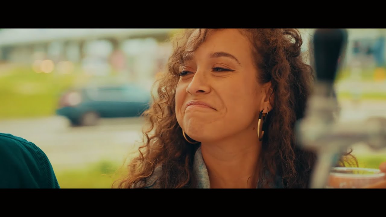 Edwin van der Toolen - Aan De Bar (Officiële Videoclip)