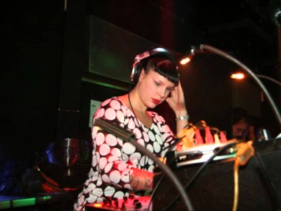 Miss Kittin live @ HR 3 Clubnight Spezial OSTERMARSCH  22.04.2000