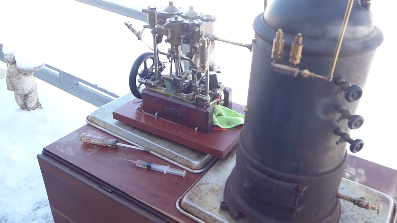 Whitney triple expansion pistonvalve engine