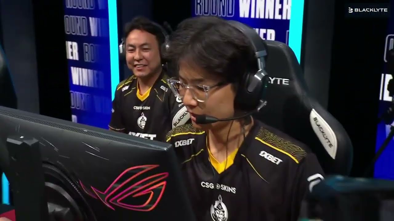 1-11 Comeback by The MongolZ in QuarterFinals versus Aurora Gaming!