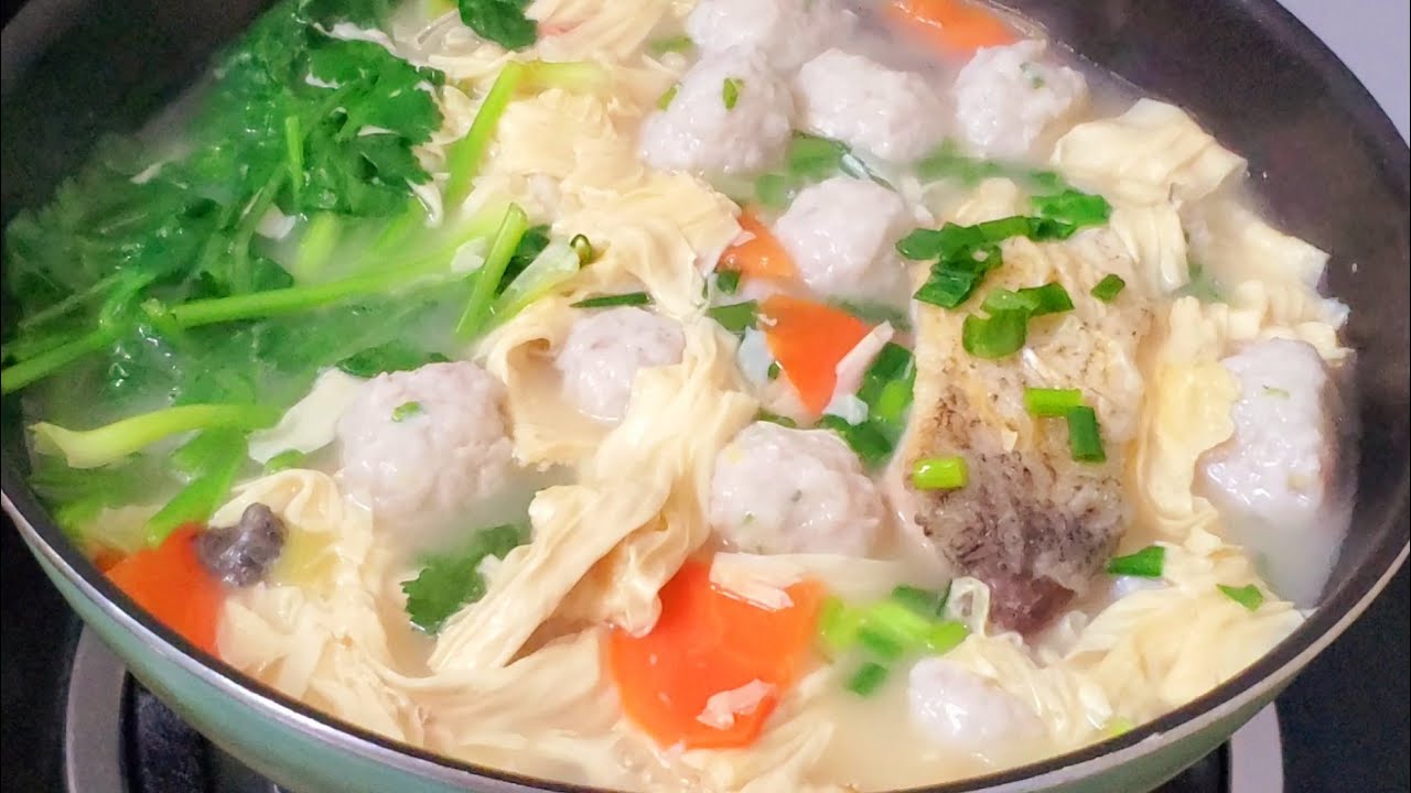 香菜支竹大魚湯 Coriander Tofu Skin Big Fish Head Soup