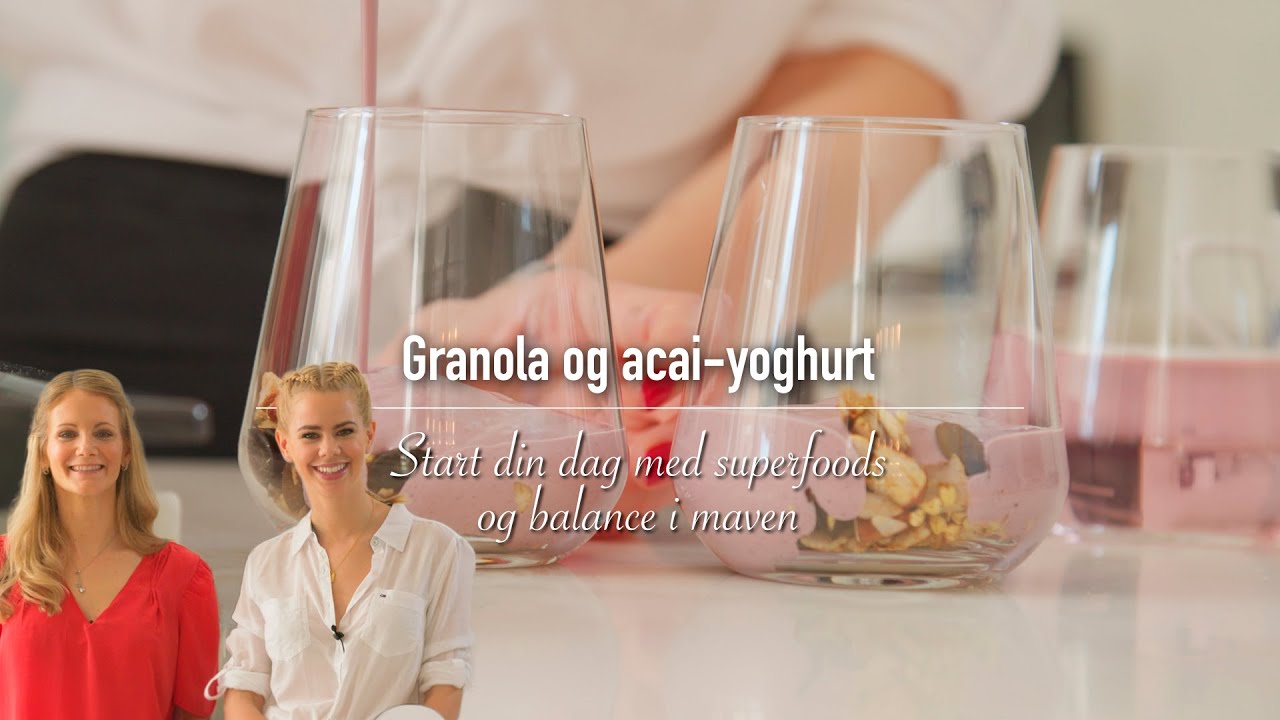 Granola og acai-yoghurt