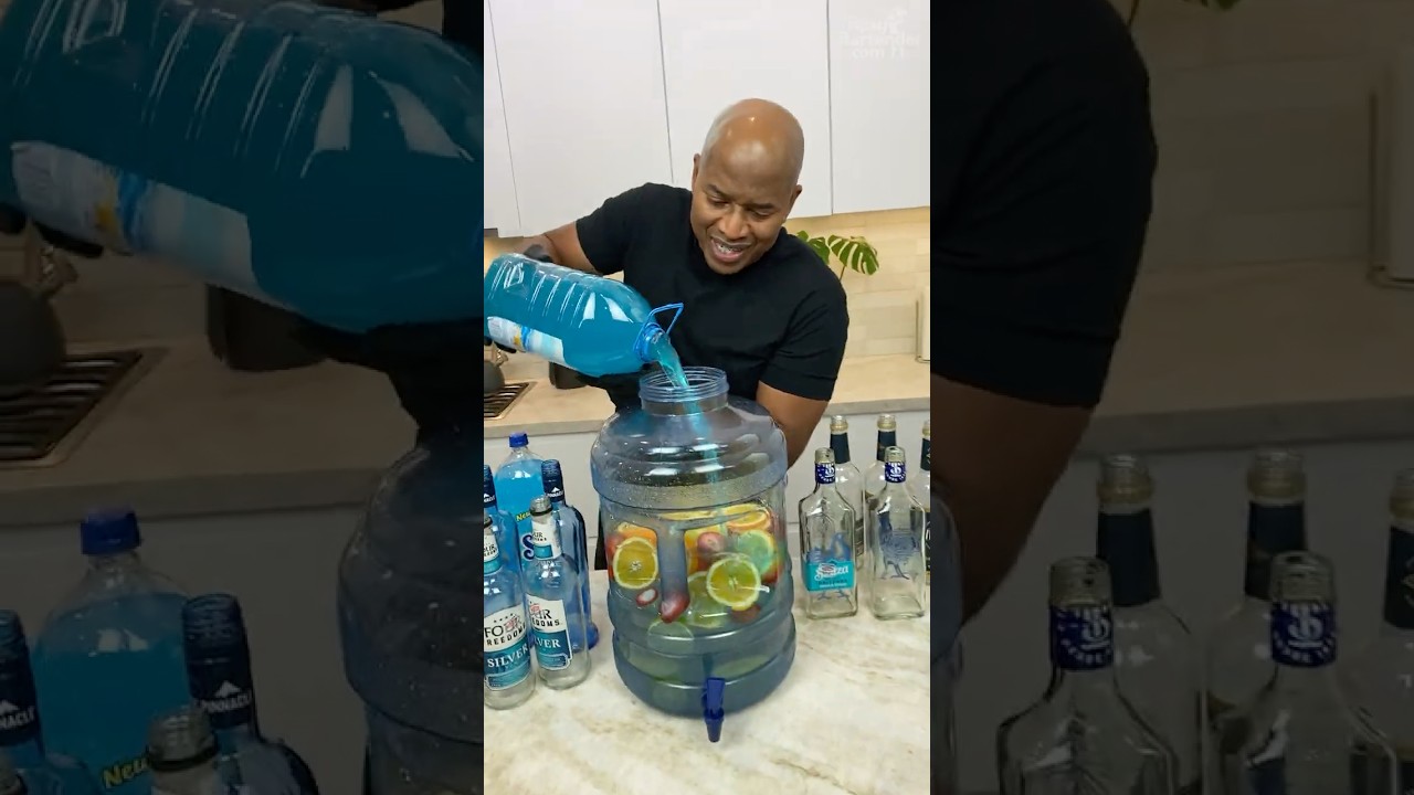 Blue Hunch Punch   #cocktail