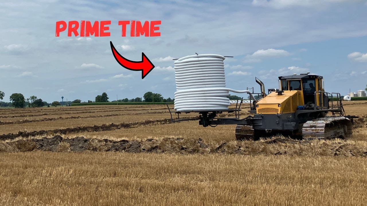 Pattern Tiling A Wheat Field