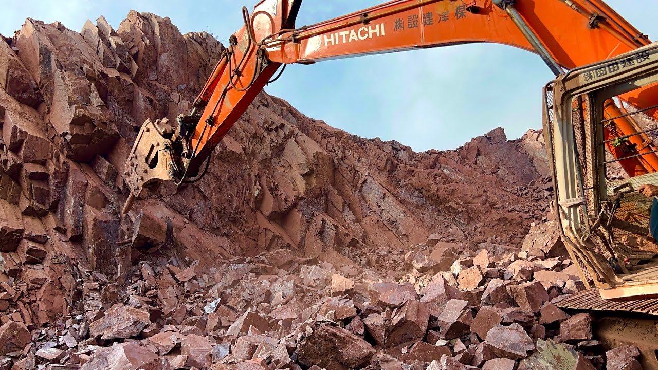 How to Break A Hill with an excavator working”Humring⚒️#excavators #excavatorvideos #excavator#sand