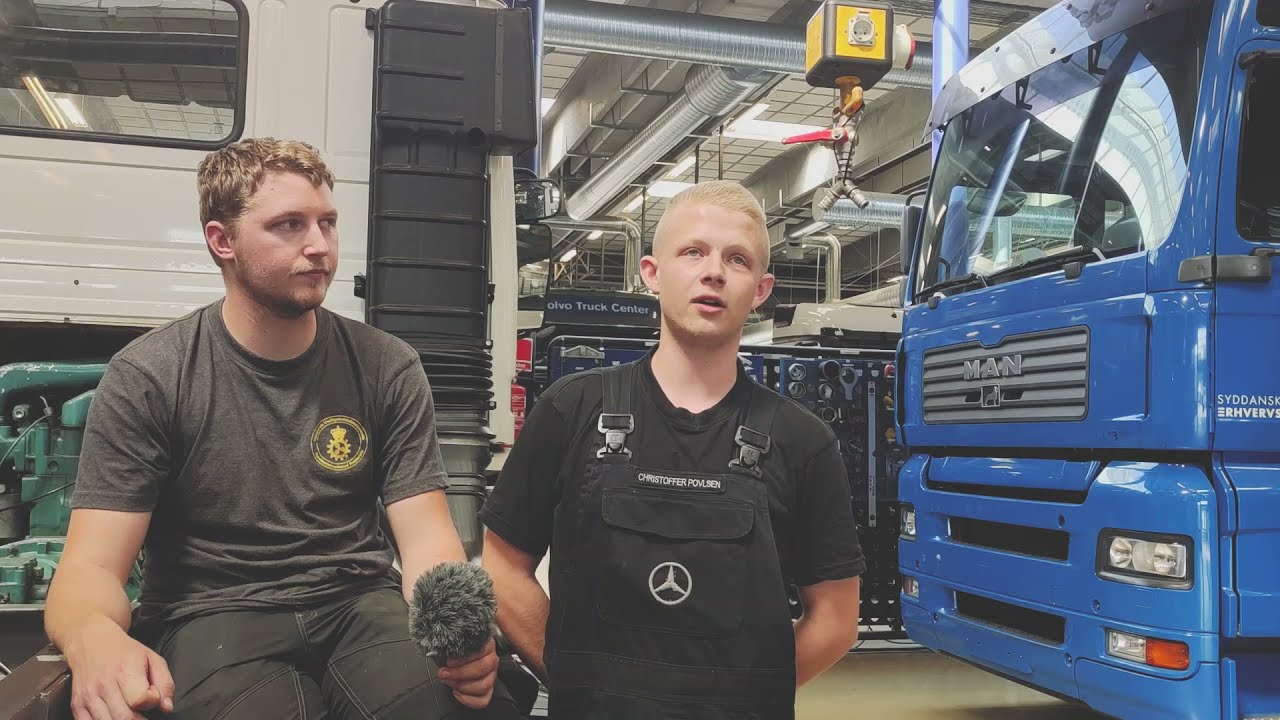 Mød Christoffer og Johan: Lastvognsmekaniker