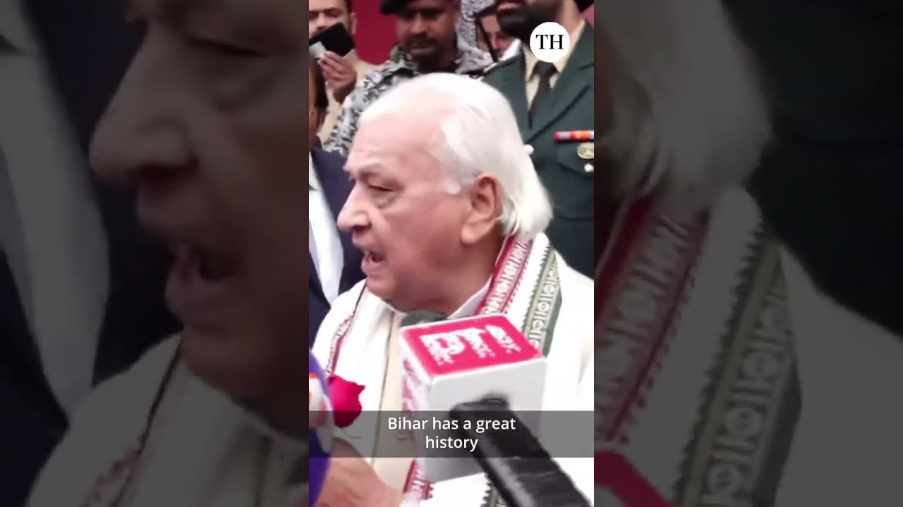 Arif Mohammad Khan takes oath as Bihar Governor