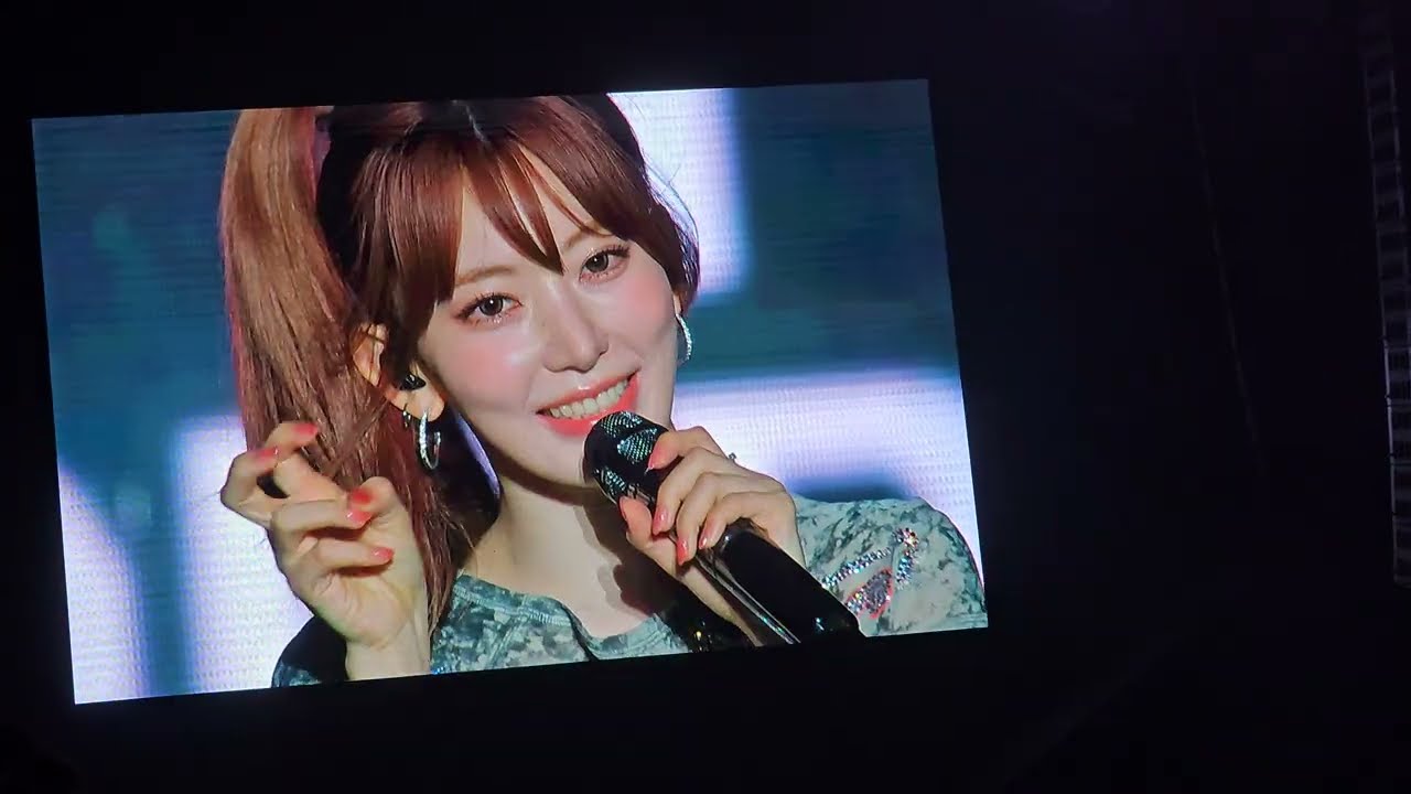 4K (250809) LE SSERAFIM 2025 TOUR 'EASY CRAZY HOT' - DAY 1 (BANGKOK) - Talk 3