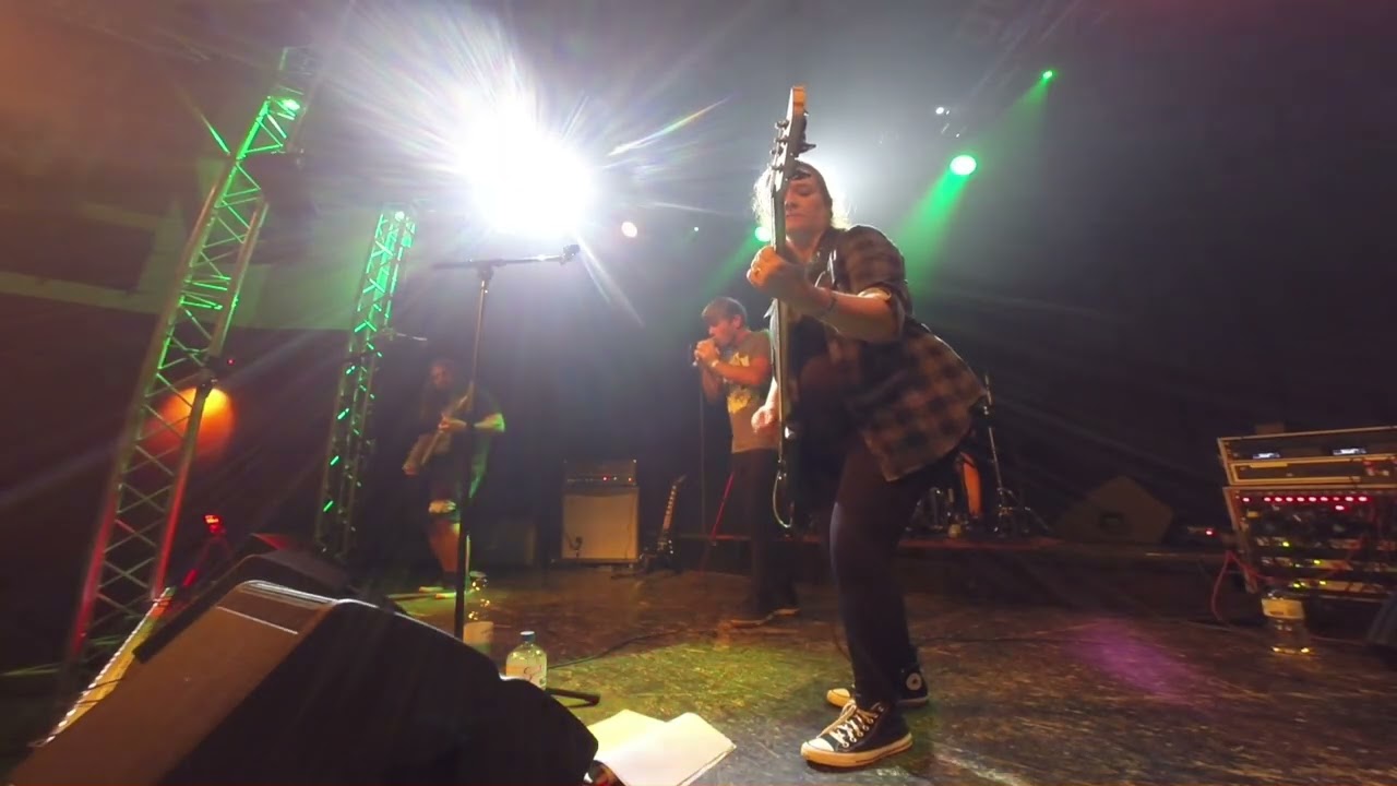 Störgeräusch - Tyrann (Live bei New Names im Jovel, Münster)