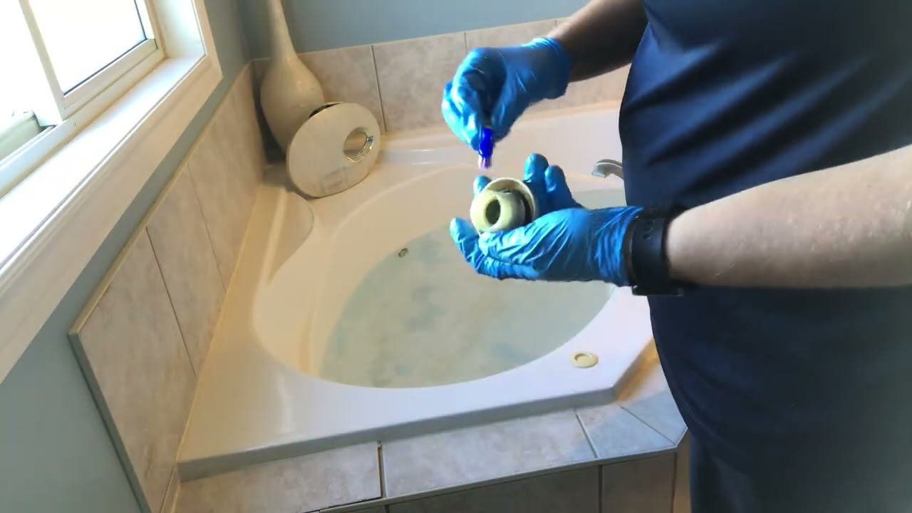 How to clean a jetted tub!