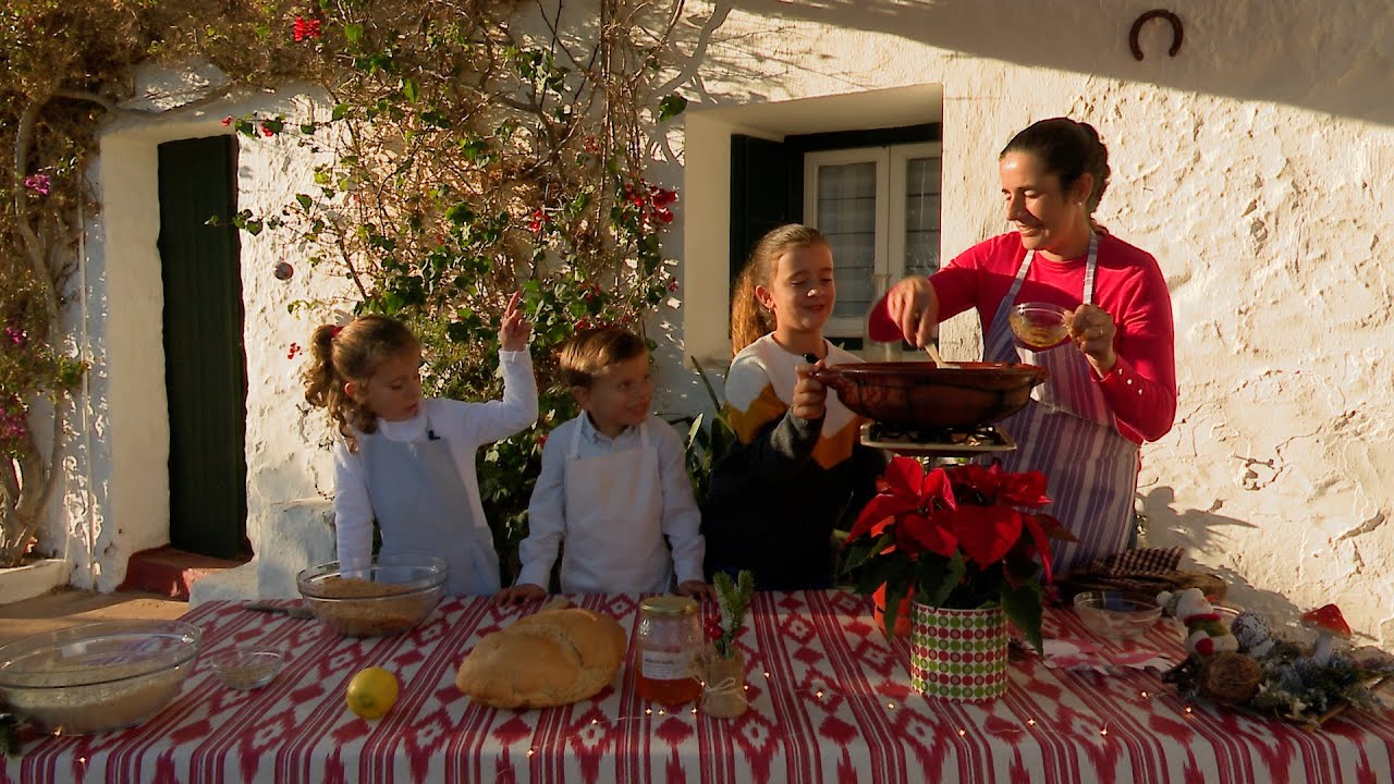 UEP! COM ANAM? [636] - NINS DE SANTANYÍ, FAMÍLIA D'EN LANDER, ANIMALS A EIVISSA I CUSCUSSÓ A MENORCA