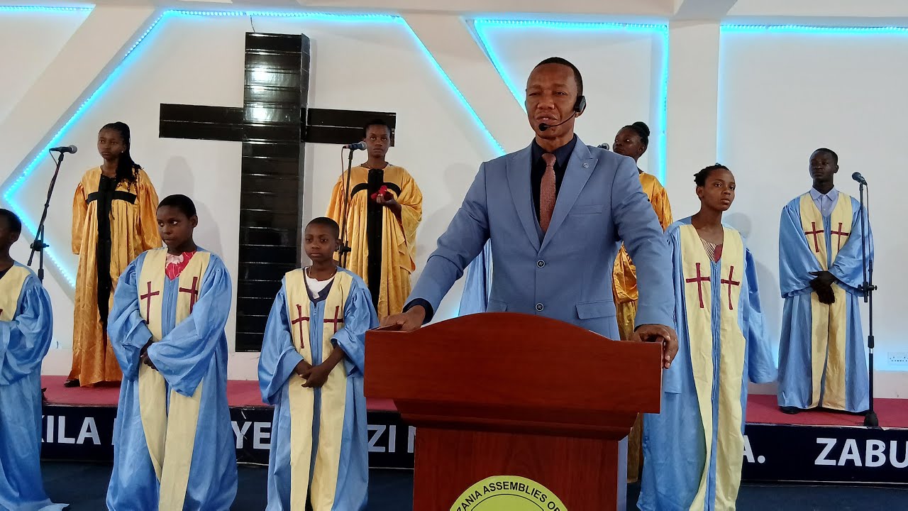 IBADA YA KWANZA TAR 18.01.2026. :CHOCHEA MOTO WA MADHAHUNI 