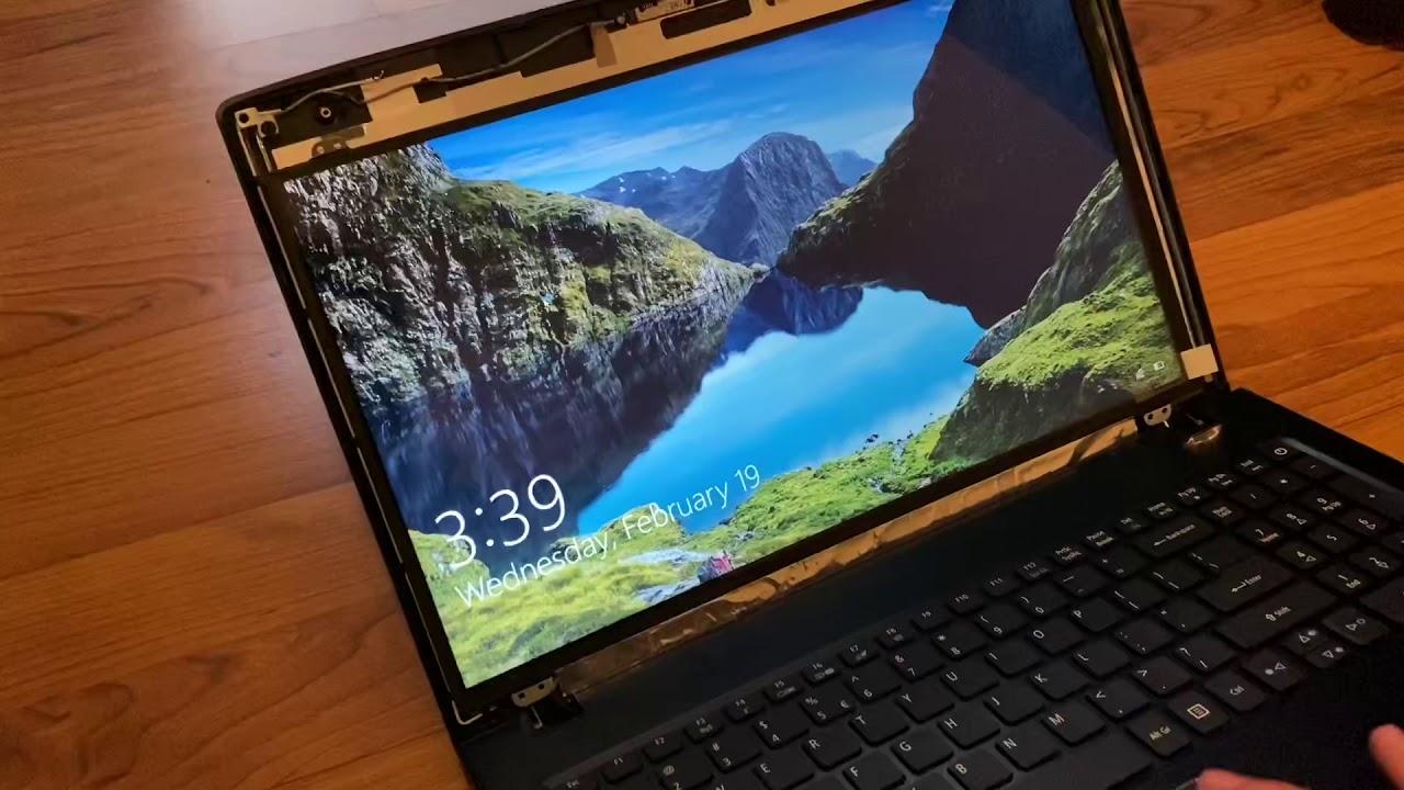 Replace LCD on laptop Acer Aspire E5-575g