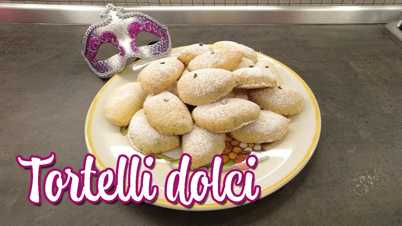 Tortelli dolci al forno con Nutella e Marmellata | Dolce di carnevale