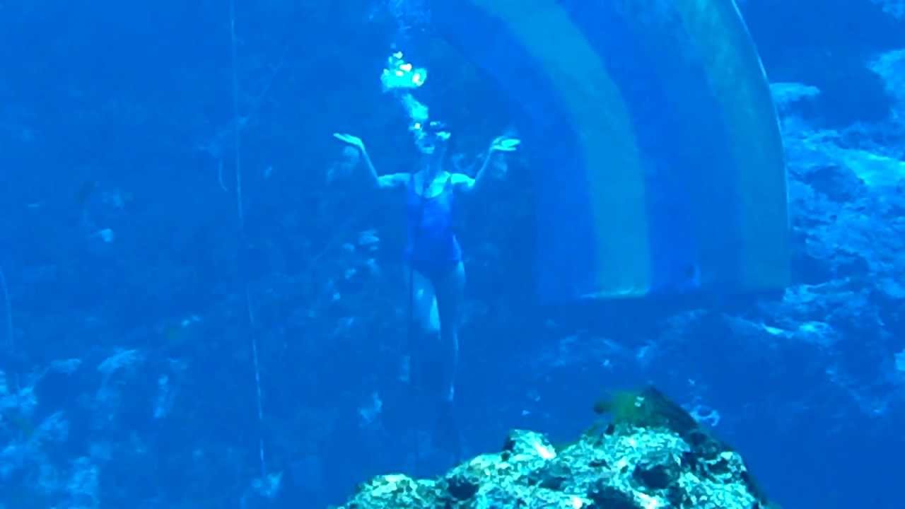 Barbara Deep Dive - Little girl watches