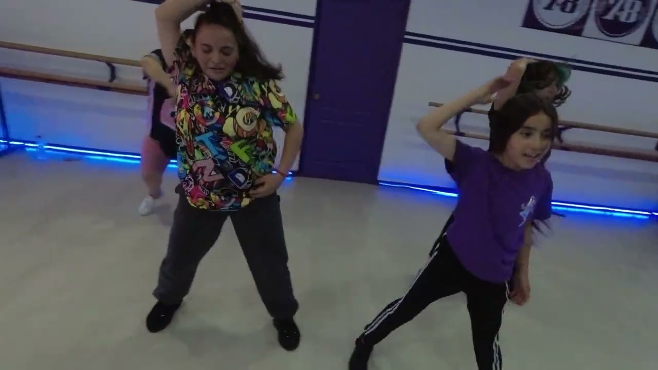 STREET DANCE | CHRIS BROWN - FINE CHINA | J R  LOZANO | CHOREOGRAPHY  ESTUDIO 7Y8 2026