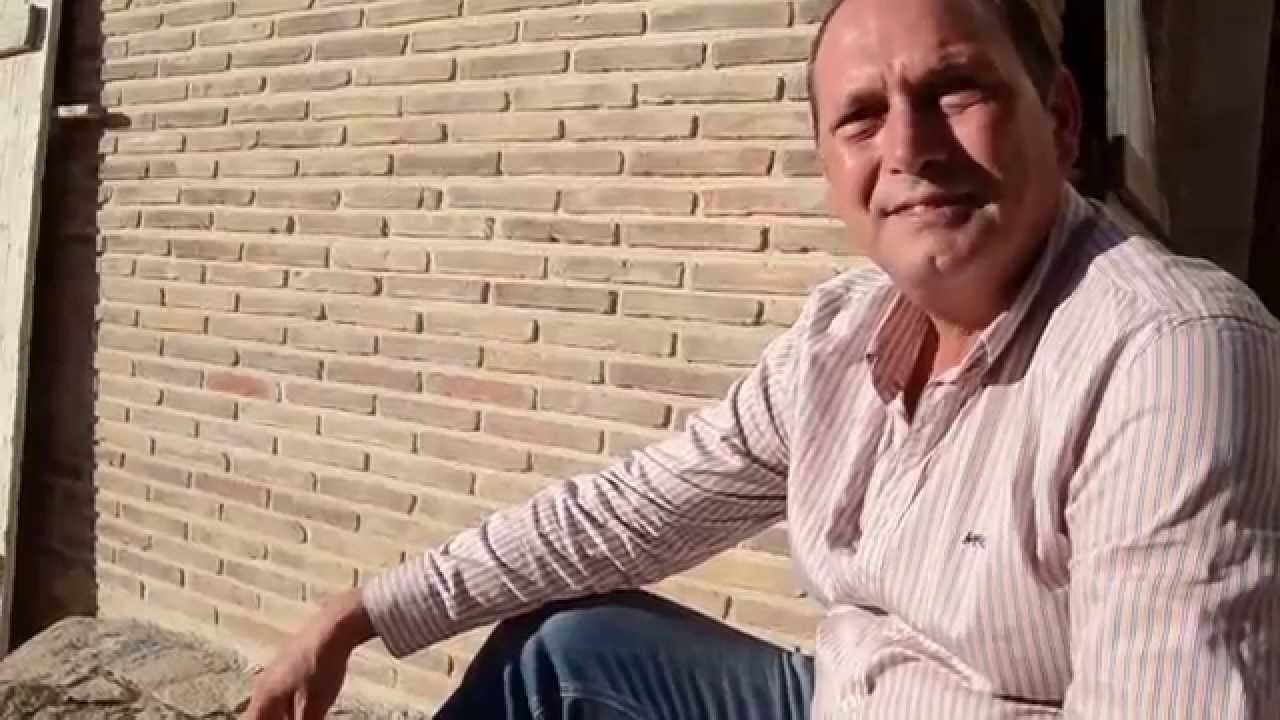 Irene's GJ ADventures 36:Meet Stochelo Rosenberg- Interview (Subtitled)
