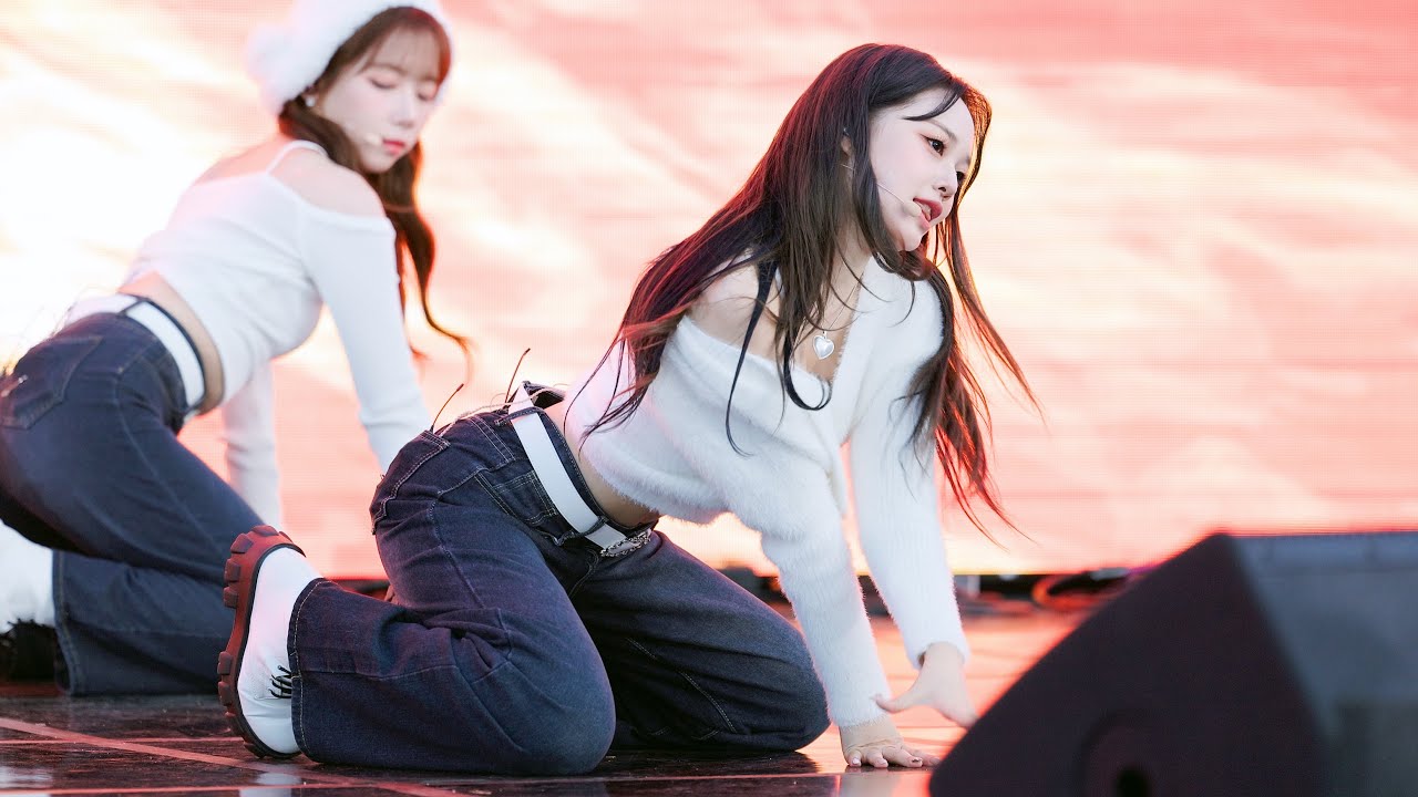 240127 보은 BOEUN 클라씨 CLASSy 'SAME SAME DIFFERENT' 4K 60P 직캠 @강원 동계청소년올림픽대회 응원공연 by DaftTaengk