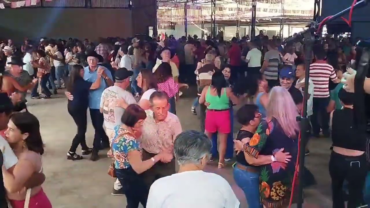 leia do acordeon no clube do Hilário em Santa Maria de Jetibá ES