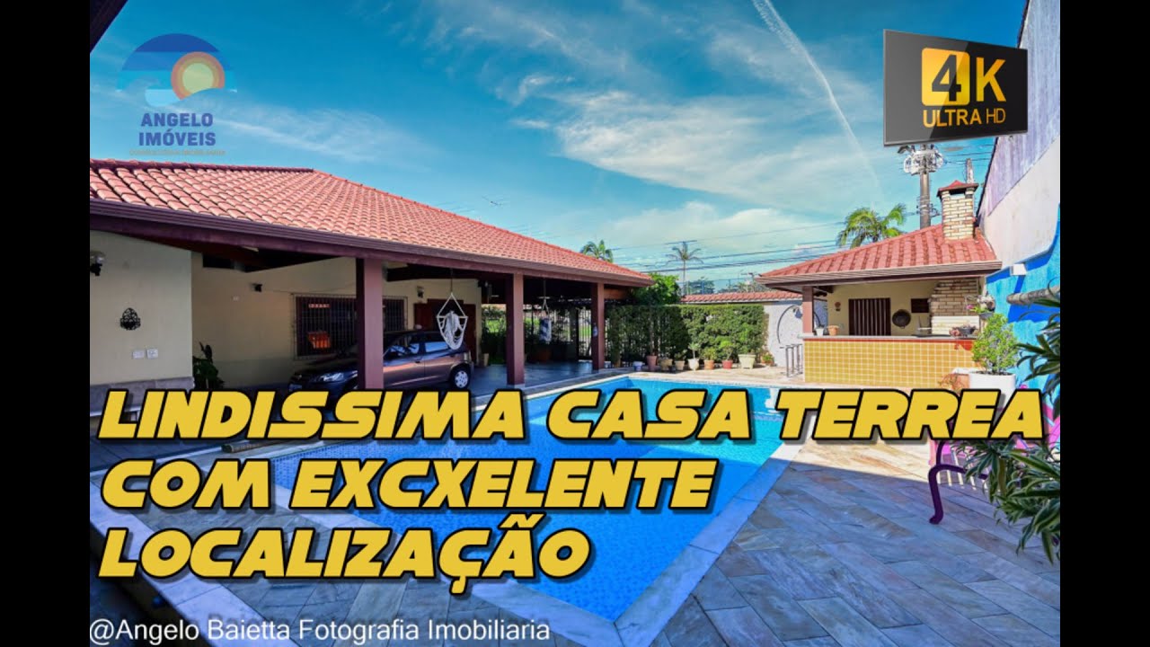 Lindissima casa terrea em 2 lotes com 5 dormitorios a 400 metros do mar em Peruíbe Litoral SP
