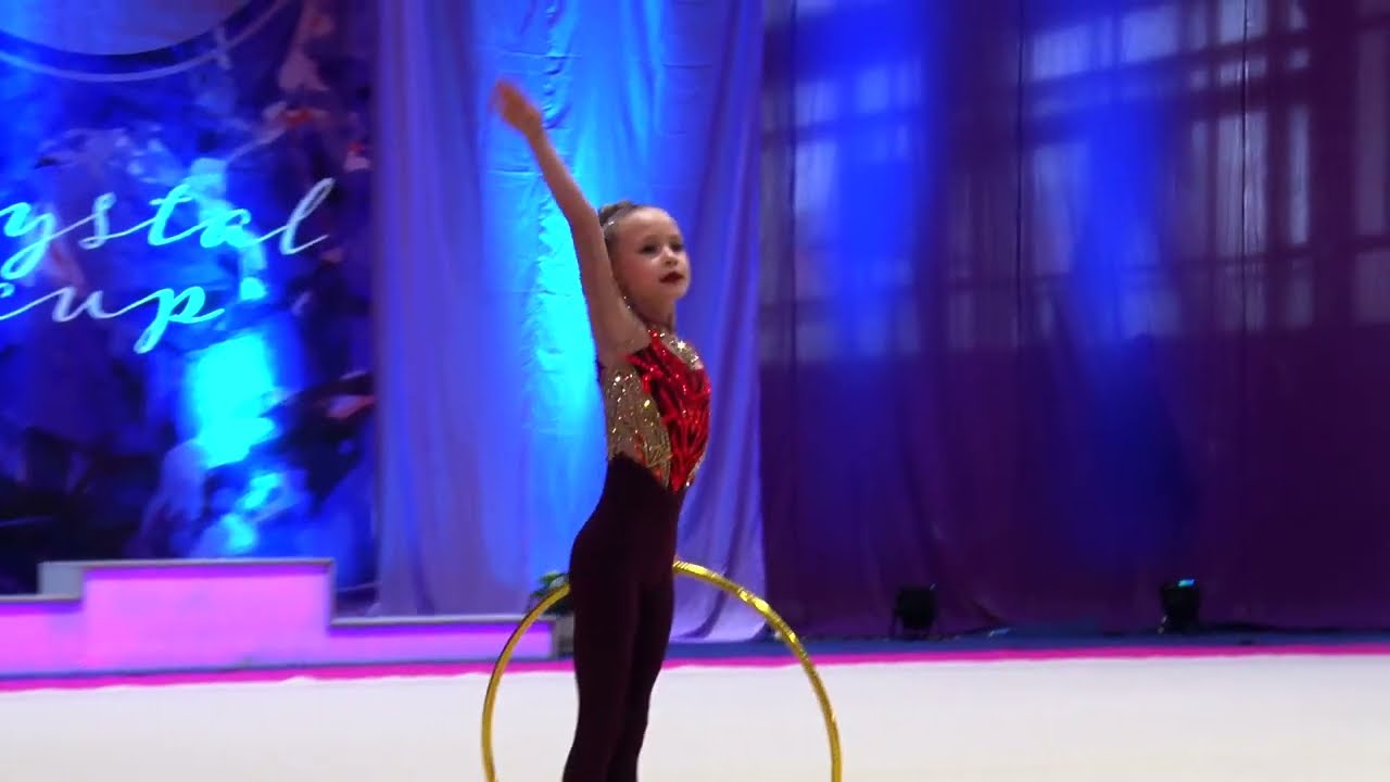 Сулима Вікторія 2017 обруч