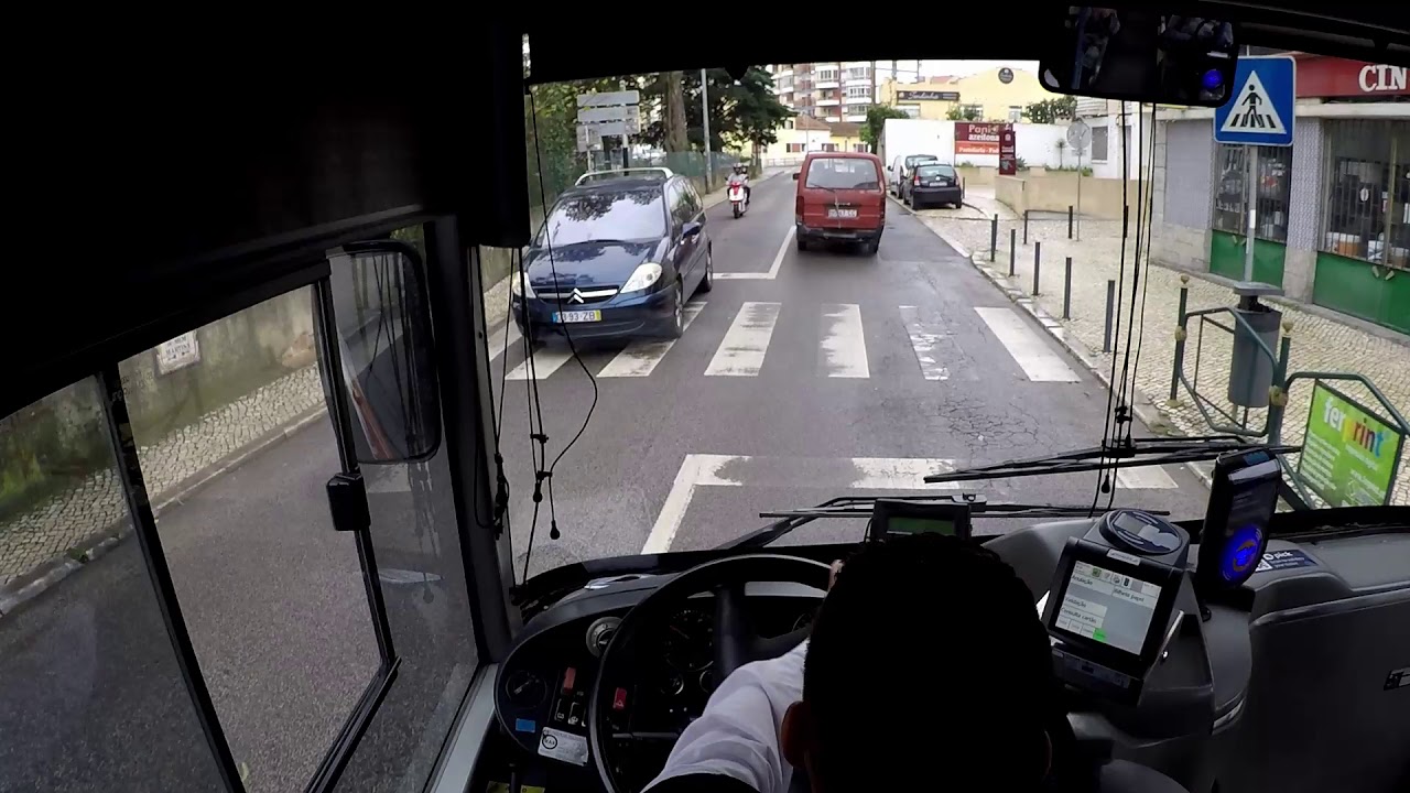 Motorista de autocarro/onibus em Portugal, por dentro de Mem Martins (Sintra) #tbt