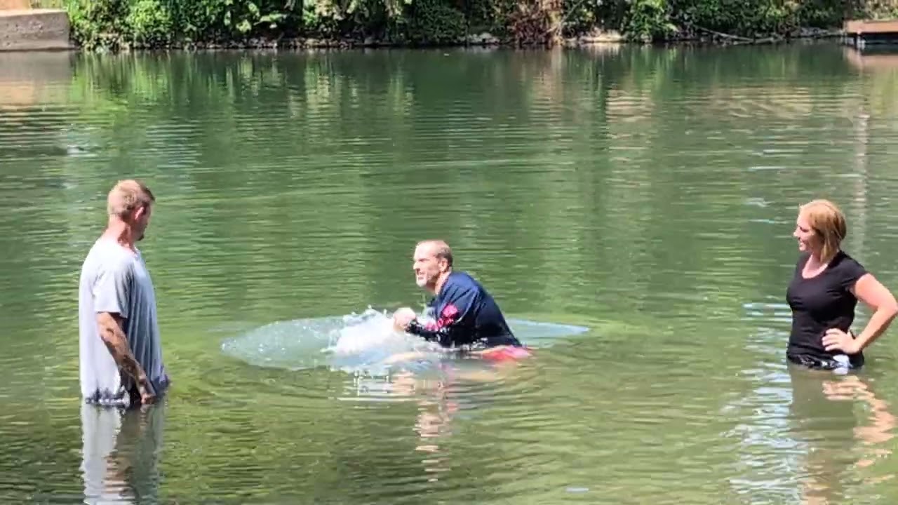 Baptisms at the river 🙌🏻