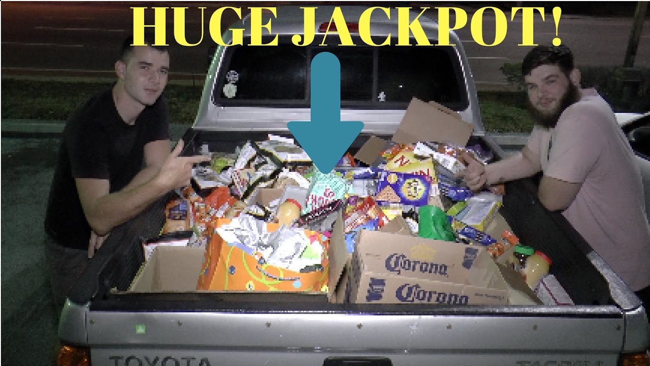 Crazy Huge Dumpster Diving MEGA JACKPOT!!!! Over $2,500 Worth Of Free Stuff!!!