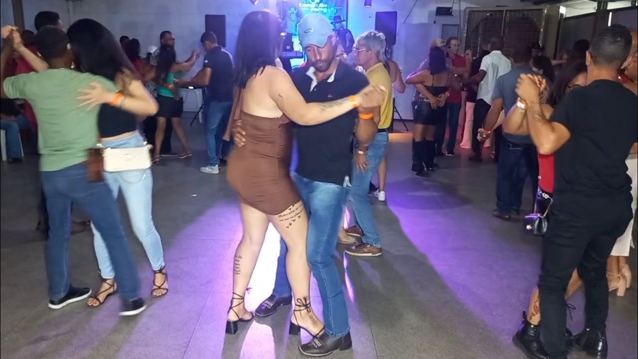 VEM  PRO  ARRASTA-PÉ    @MilitaoDivulgacoesOficial 