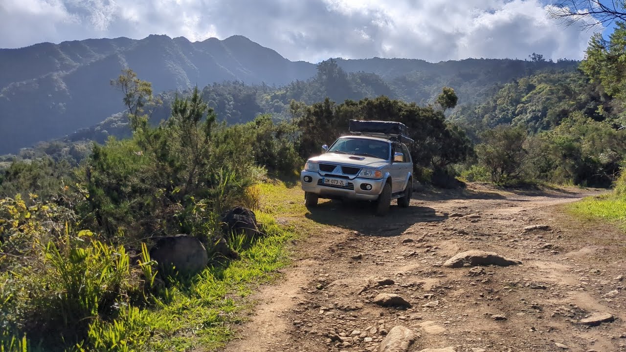 Dimitile en 4x4  La Réunion 974