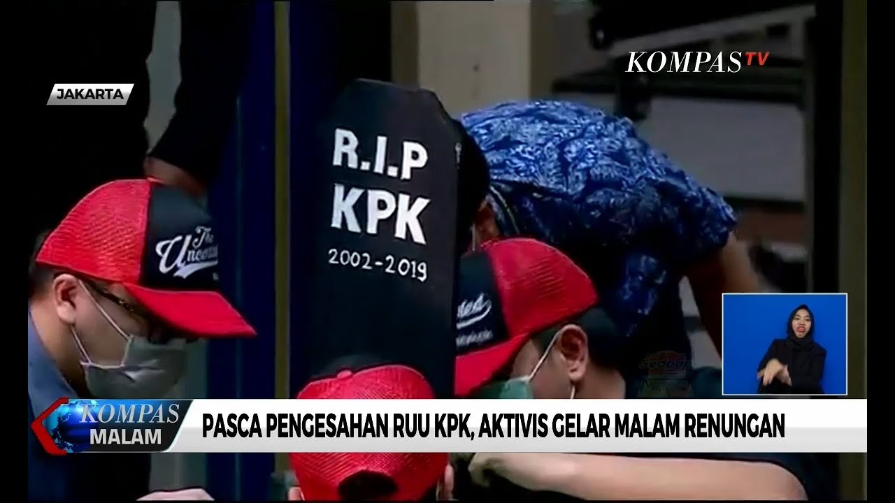 Pasca Pengesahan RUU KPK, Aktivis Gelar Malam Renungan