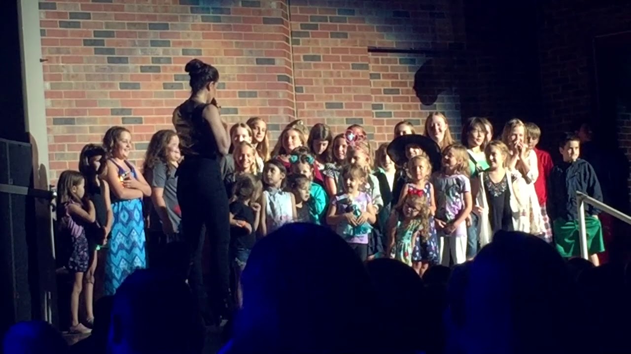 Idina Menzel - Let It Go - Kansas Citiy 8/16/17