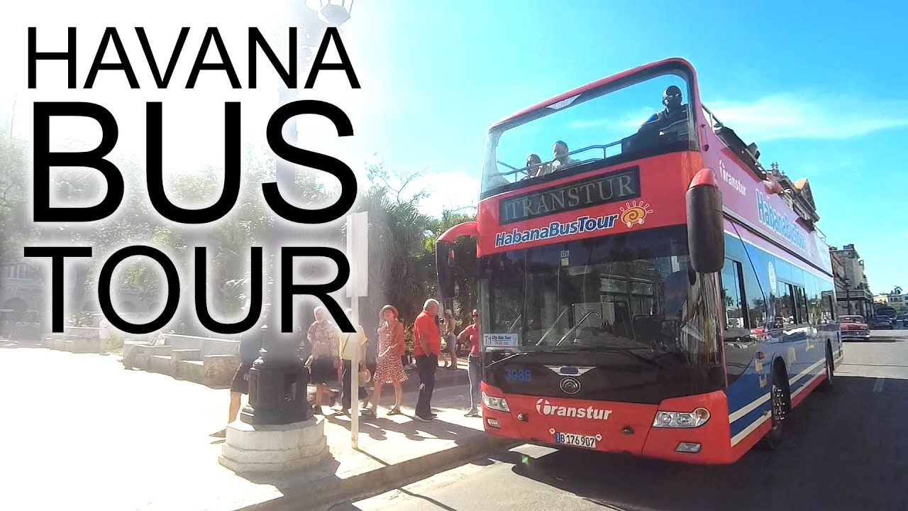 Tour with the sightseeing bus in Havana, Cuba