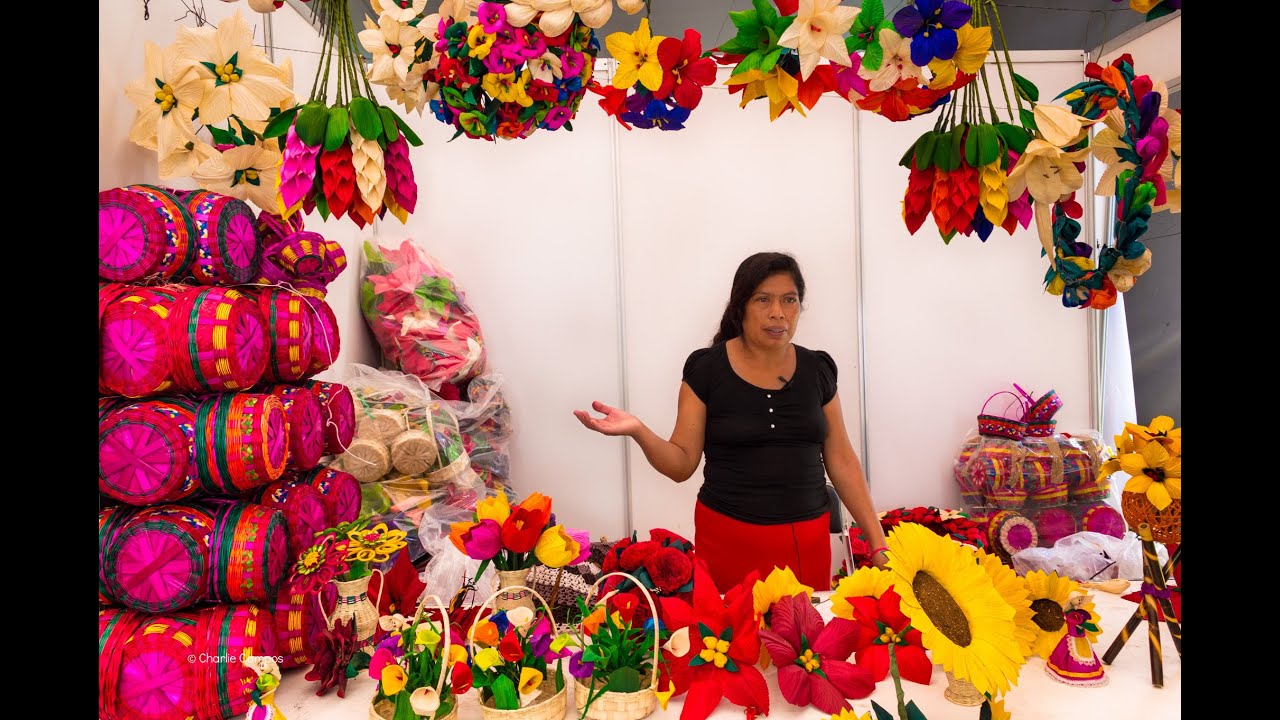 Artesanía decorado en hojas de maíz de Guerrero