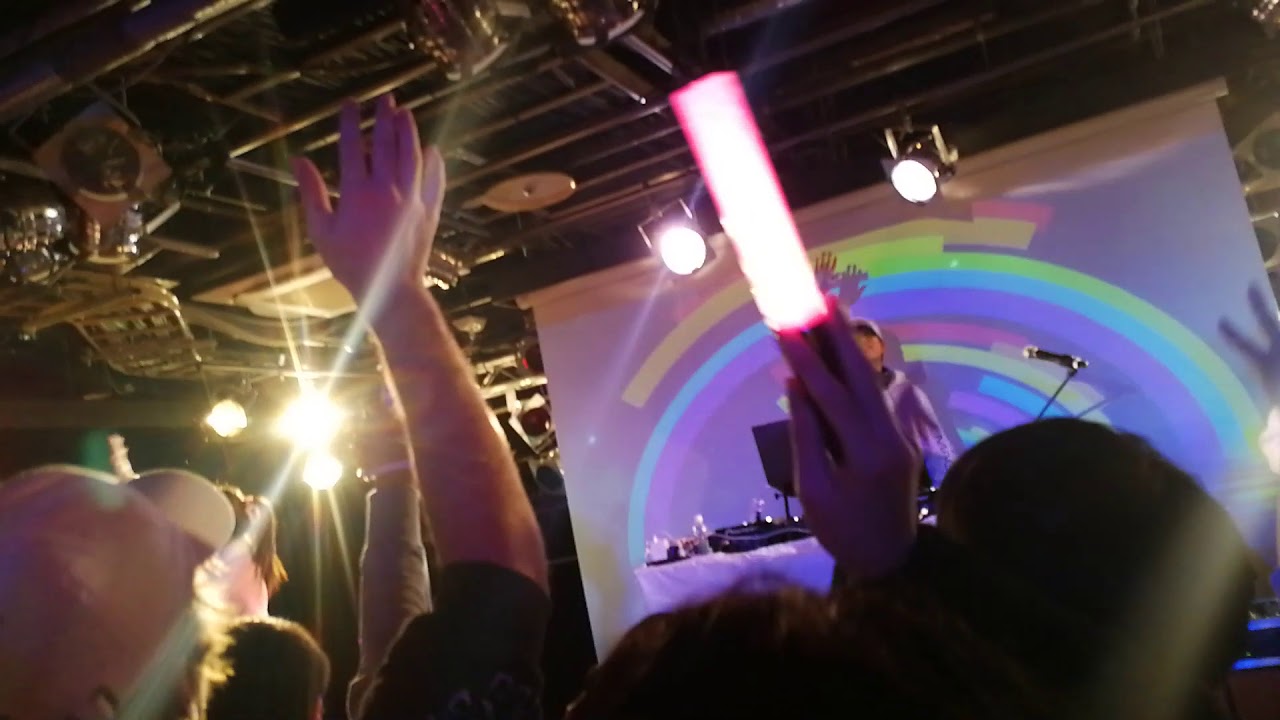 Neko Hacker – Night Sky feat. Mashilo & ichika (1st live footage)