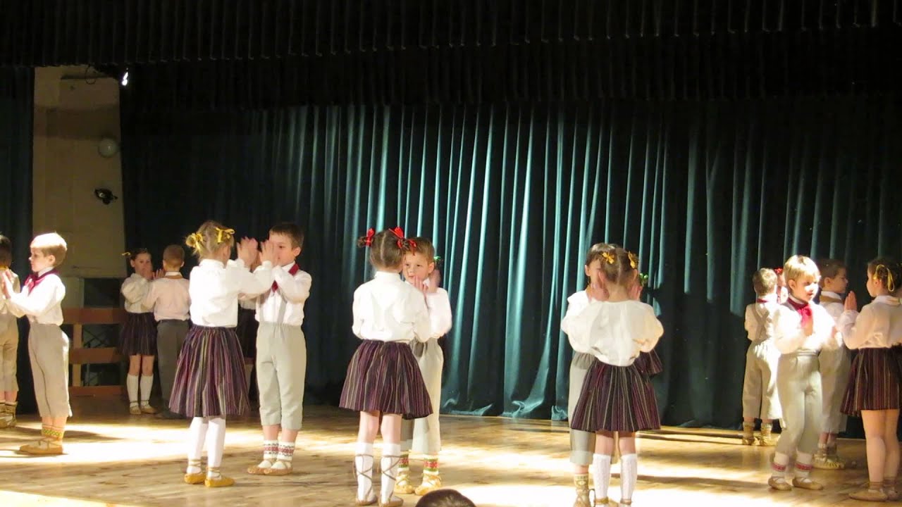 84.vsk deju koncerts 6.12.2013.