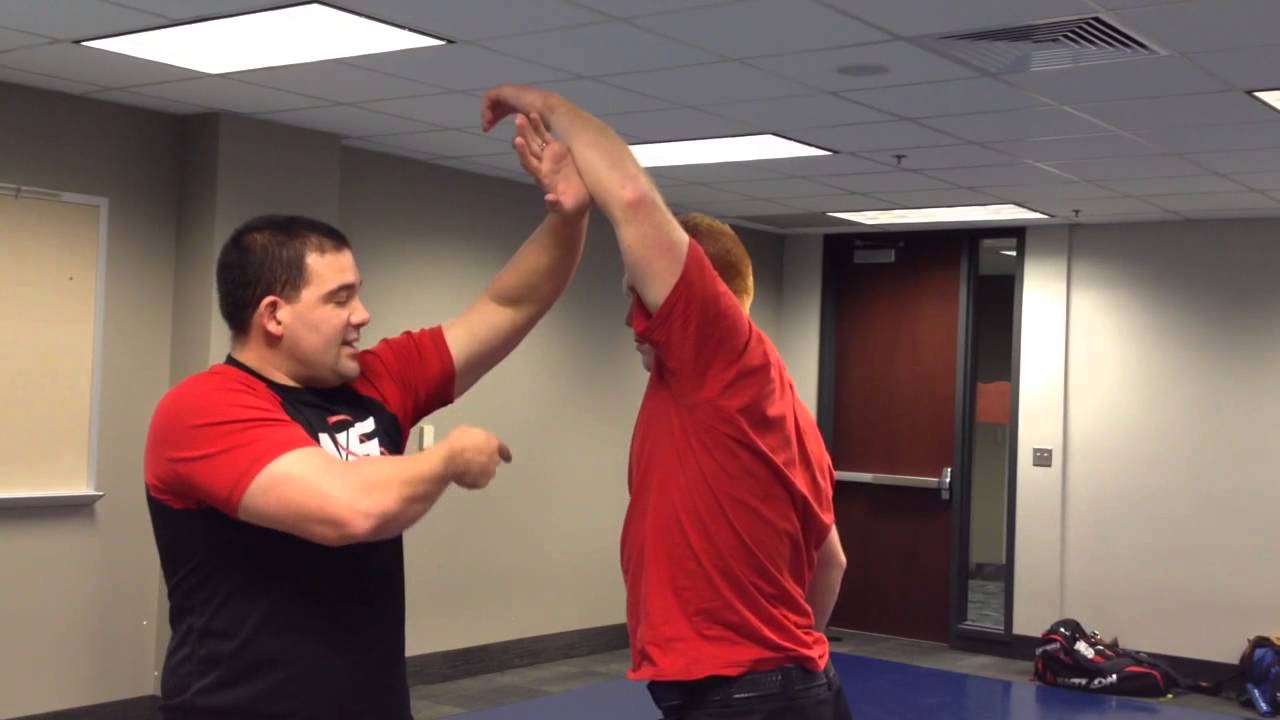 Police Defensive Tactics - Escort Position - Armdrag Series 3