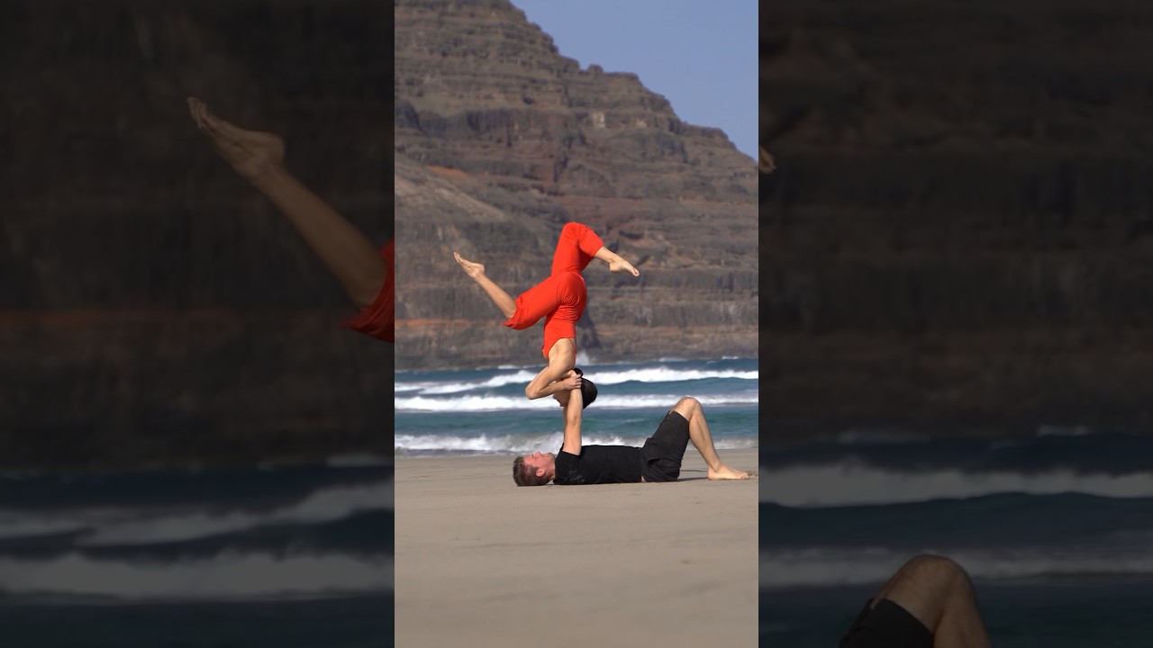 BEAUTIFUL ACRO FLOW❤️ #acroyoga #dance #couples #fit #shorts