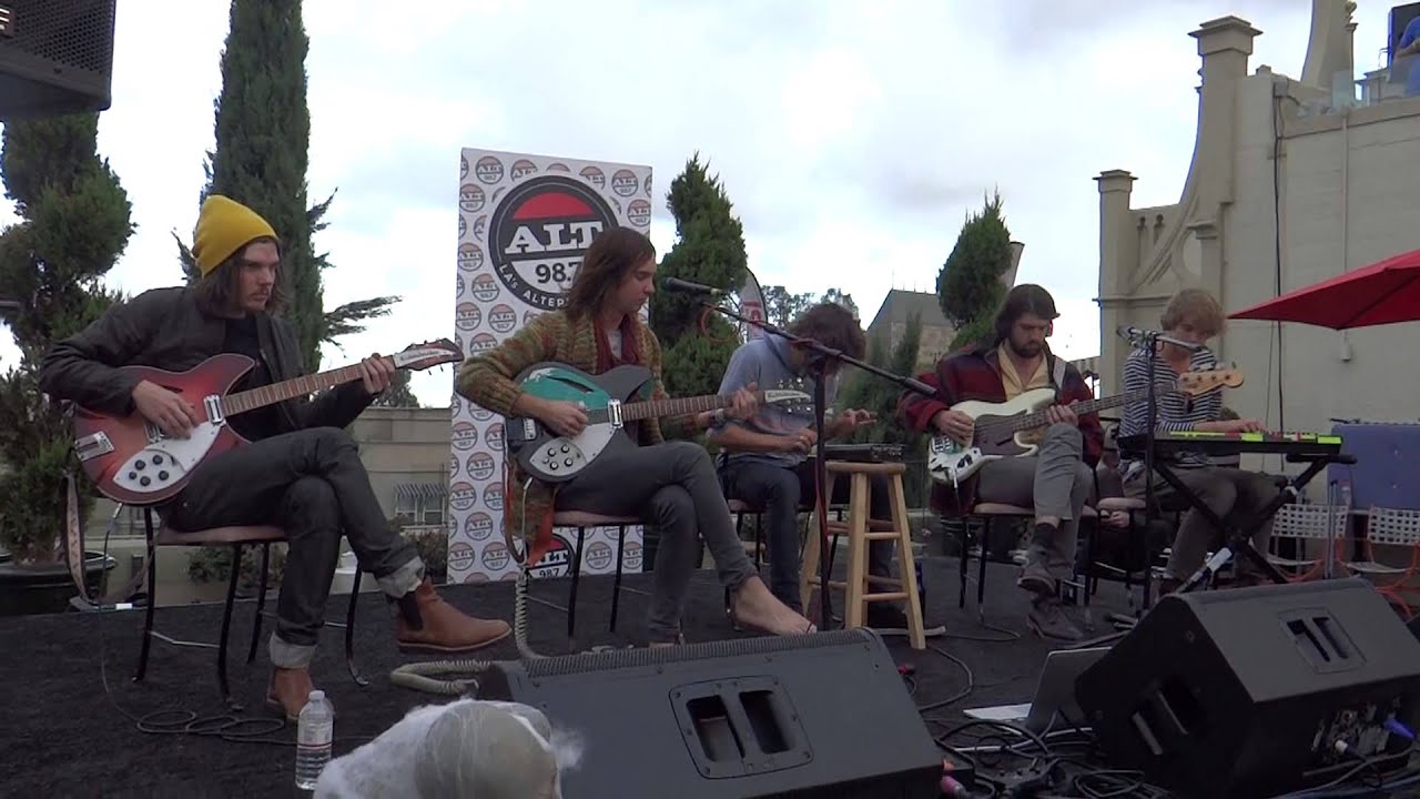 Tame Impala - 02 - Elephant @ 987fm Penthouse (2013/10/28 Hollywood, CA)