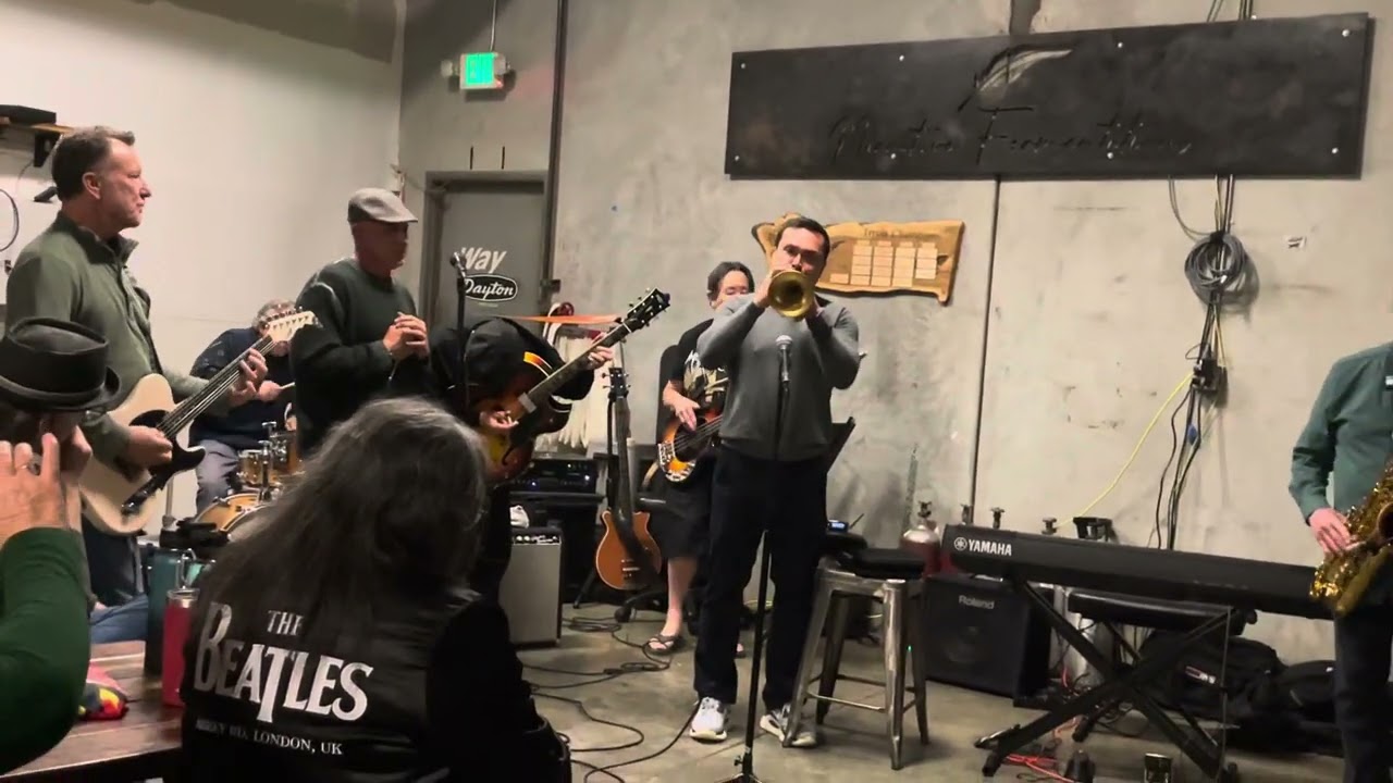 Blues Jam with Tuna leading