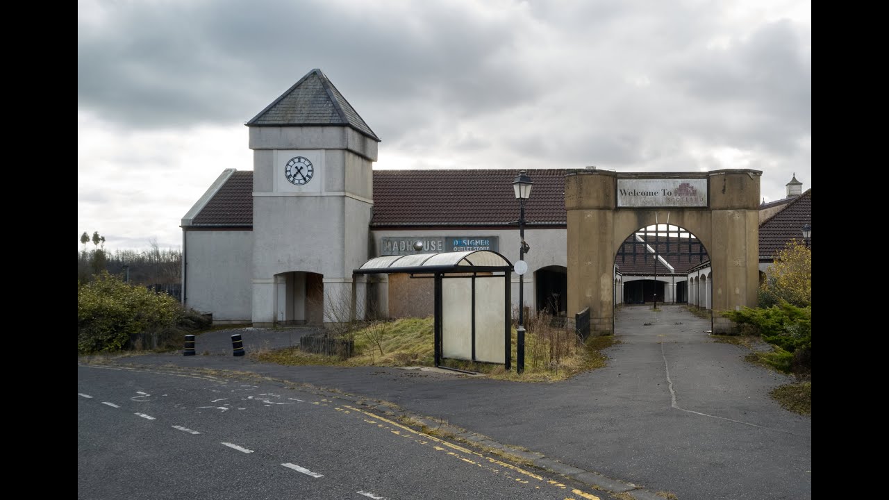 Abandoned Shopping Village Free port