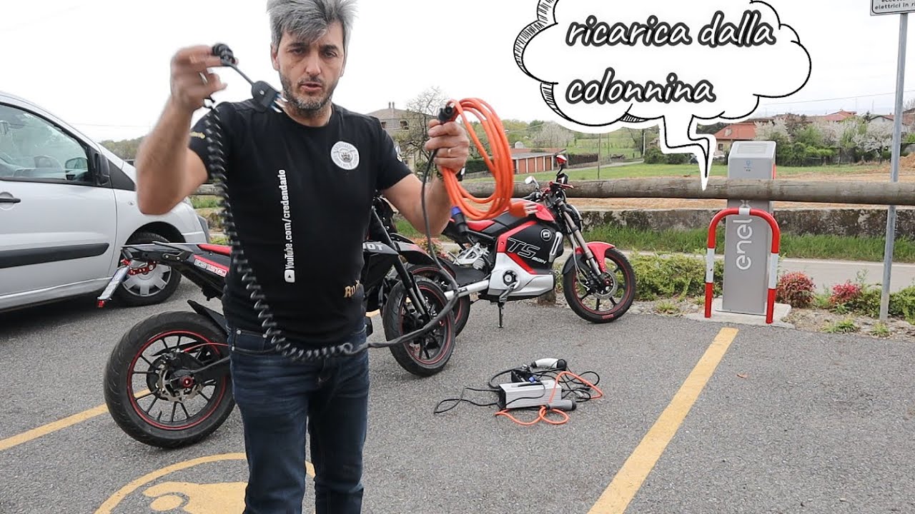 Ricarica qualsiasi moto/scooter elettrico dalla colonnina con mennekes tipo 2 test SUPER SOCO/TINBOT