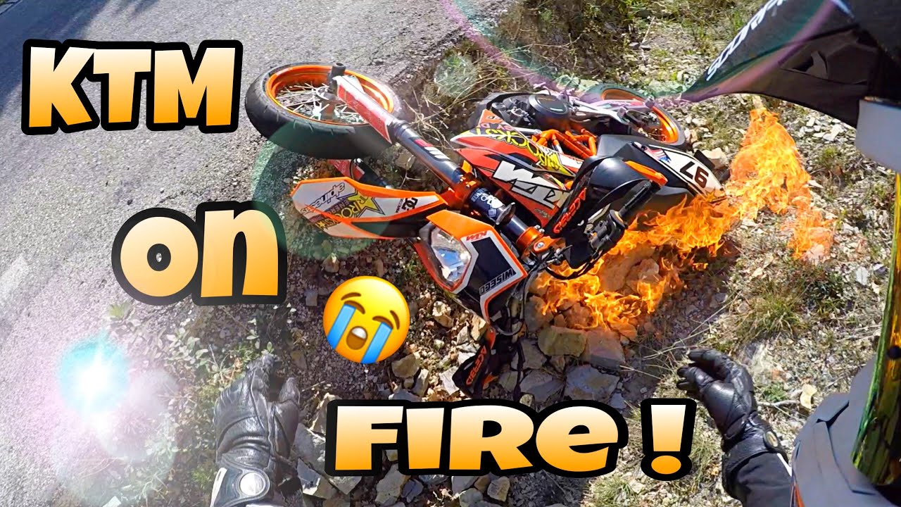 CRASH 690 EN FLAMME ! L’aventure commence !